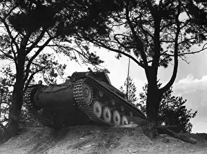 Antenna: Panzer II off road in the 30s
