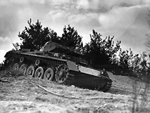 Antenna: Panzer III off road, 1938