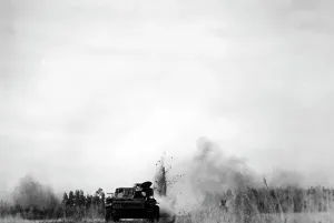 Grenade: Panzer IV on Lake Ilmen, 1942