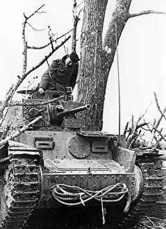 Theodor: Panzerwagen III in Kholm, 1942
