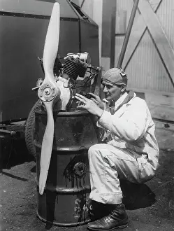 Parachutists: The parachutist Henry Meyerbush with