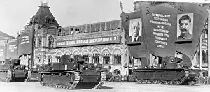 Transparencies: Parade for the anniversary of the October Revolution, 1940
