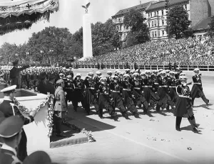 Juni: Parade of the Condor Legion in Berlin, 1939