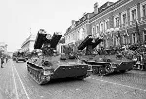 Sofia: Parade and demonstration of workers in honor of