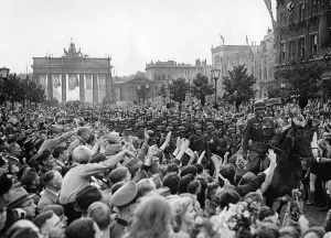 Hostilities: Parade of German troops in Berlin, 1940
