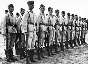 Mauser: Parade ground drill at the Fighter Wing Richthofen