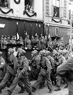 Belong: Parade of paratroopers in Austria, 1938
