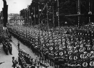 Karlsplatz: Parade of standards in Weimar before Adolf Hitler, 1936