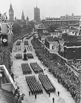 Ratings: Parade down Whitehall - WW2 victory celebrations