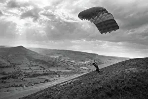 Ascend: Paragliding in the Peak District National Park, Derbyshire