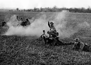 Operates: Paratroopers during a maneuver, 1939