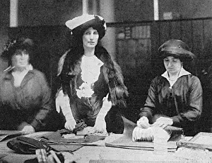 Alexandras: Parcel Packing for Queen Alexandra's Field Force Fund, WW1