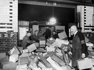 Parcel: Parcel post office in the 30s