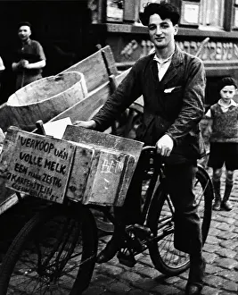 Junge: Paris in the 1930th