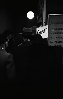 Licht: Paris in the 1930th