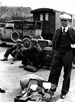 Sitzen: Paris in the 1930th