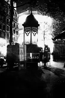Licht: Paris in the 1930th