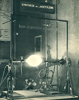 Decouverte: Paris Expo 1937, Berthelot's Egg