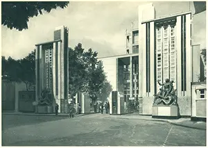 Bourdonnais: Paris Expo 1937, Entry Point