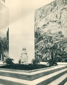 Bearn: Paris Expo 1937, The Hall Of Lourdes