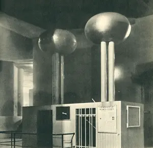 Voltage: Paris Expo 1937, High Voltage Generator
