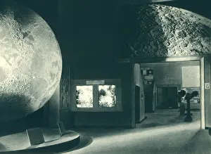 Decouverte: Paris Expo 1937, Moon Room