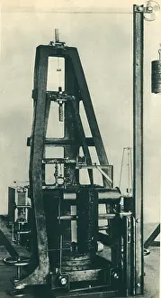 Seismograph: Paris Expo 1937, Seismograph