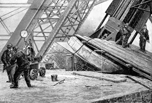 Construct: Paris, France - Tour Eiffel, construction