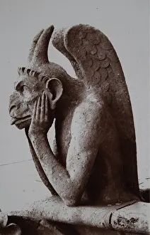 Grotesques: Paris - Grotesque figure of the Gallery
