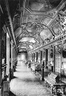 Galerie: PARIS/LOUVRE INT C1900