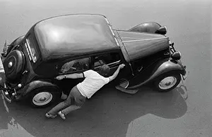 Pushing: Paris-Moscow-Paris Rally