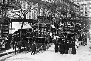 Storey: A Paris street scene from before 1914