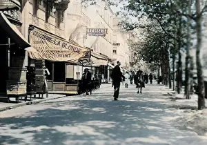 Brasserie: PARIS STREET SCENE