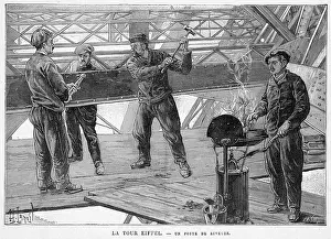 Erecting: PARIS TOUR EIFFEL