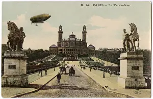 Pont: PARIS/TROCADERO/AIRSHIP