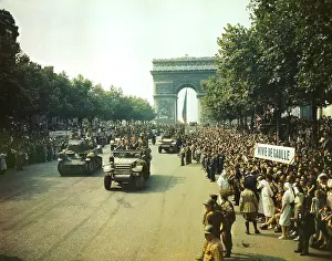 Leclerc: Paris - WWII - liberation - military