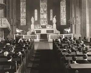 Parishioners: Parishioners attending mass