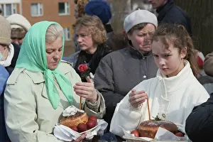 Parishioners: Parishioners at church