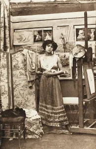 Prostitute: PARISIAN PROSTITUTE 7/9