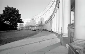1945 1980: Park Crescent, Regents Park
