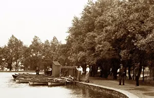 Pontefract: Park Lake, Pontefract early 1900's