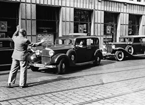 Directs: Parking in a parking space, 1939