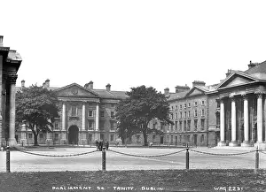 Trinity: Parliament Sq. Trinity, Dublin