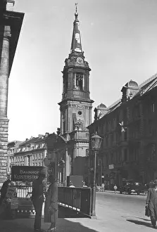 Subway: The Parochialkirche in Berlin, 1933