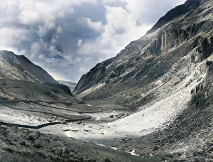 Glyder: PASS OF LLANBERIS