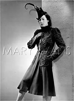 Lecomte: PASSEMENTERIE COAT 1939