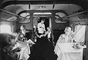 Steward: Passenger cabin on board a Junkers G-31