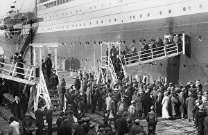Bevlkerung: Passenger Ship around 1919