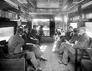 Deluxe: Passengers in the observation car on a deluxe overland limit