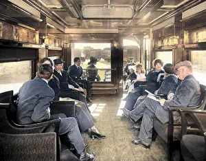 Deluxe: Passengers in the observation car on a deluxe overland limit